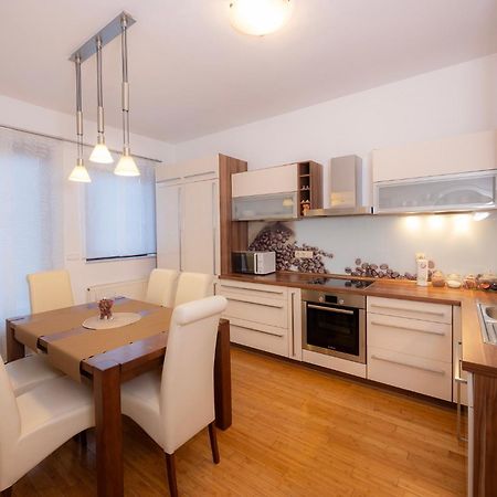 Apartmaji Anze Kranjska Gora Bagian luar foto