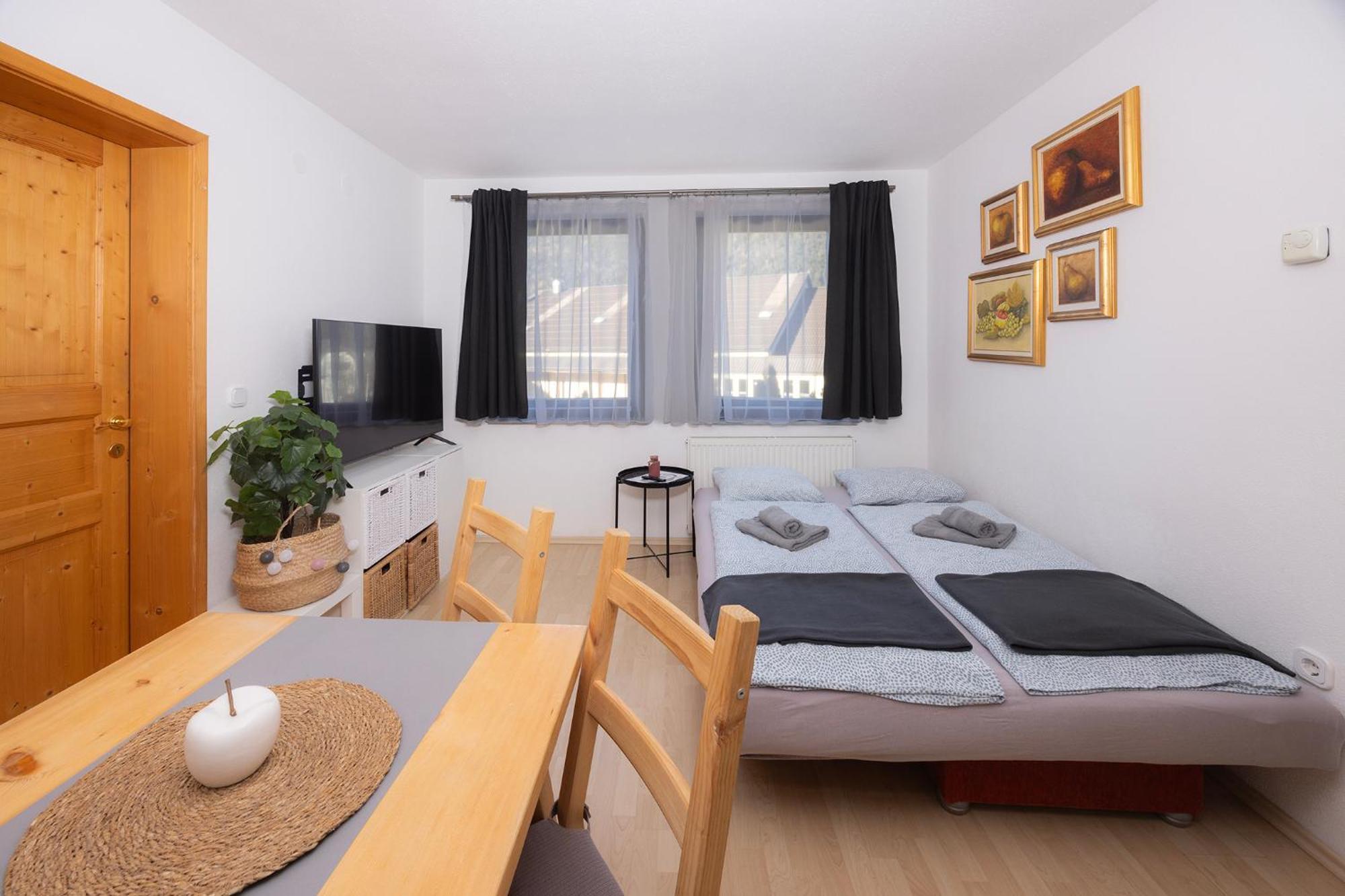 Apartmaji Anze Kranjska Gora Bagian luar foto